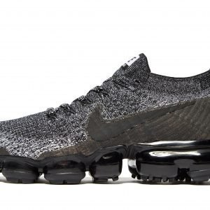 Nike Air Vapormax Flyknit Juoksukengät Musta