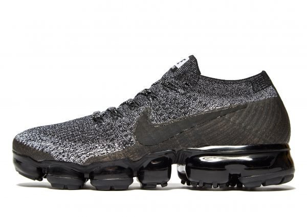 Nike Air Vapormax Flyknit Juoksukengät Musta